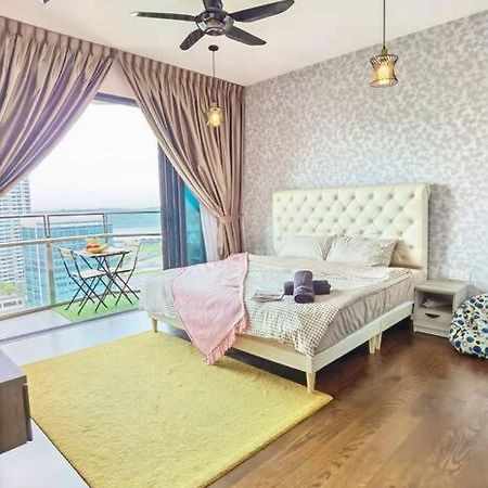 1519 Almas Suites Seaview Sunrise Netflix By Stay Nusajaya  Kültér fotó