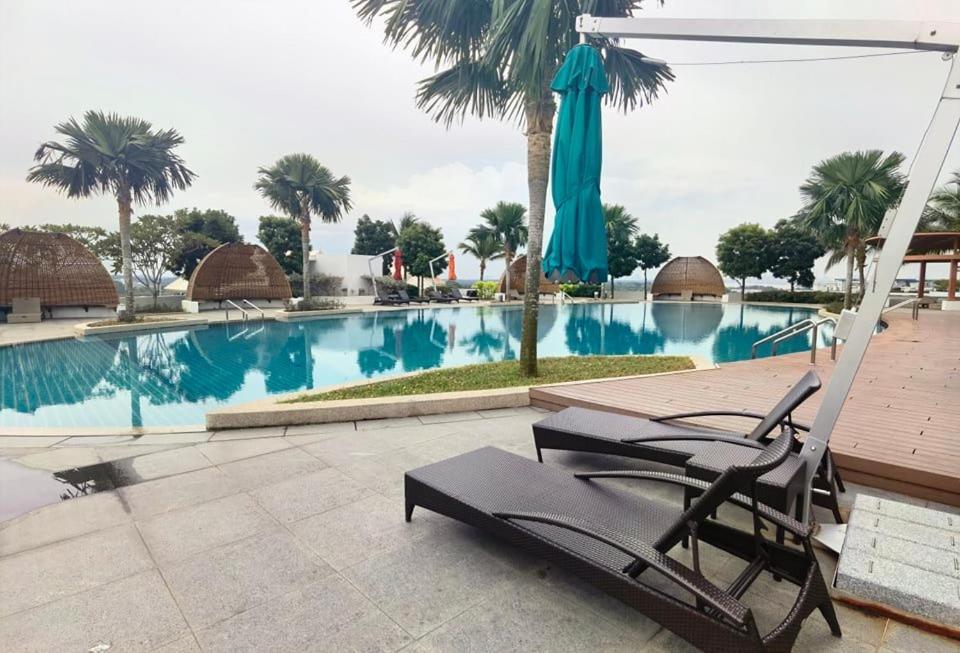 1519 Almas Suites Seaview Sunrise Netflix By Stay Nusajaya  Kültér fotó