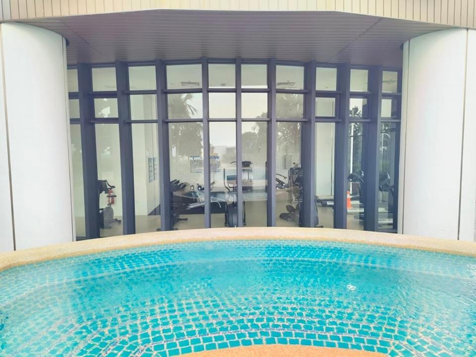 1519 Almas Suites Seaview Sunrise Netflix By Stay Nusajaya  Kültér fotó