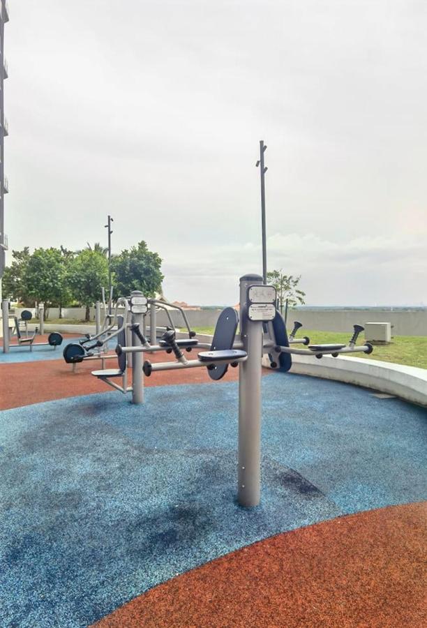 1519 Almas Suites Seaview Sunrise Netflix By Stay Nusajaya  Kültér fotó