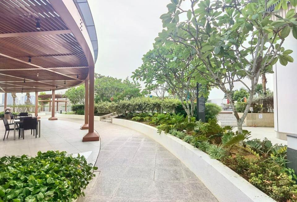 1519 Almas Suites Seaview Sunrise Netflix By Stay Nusajaya  Kültér fotó